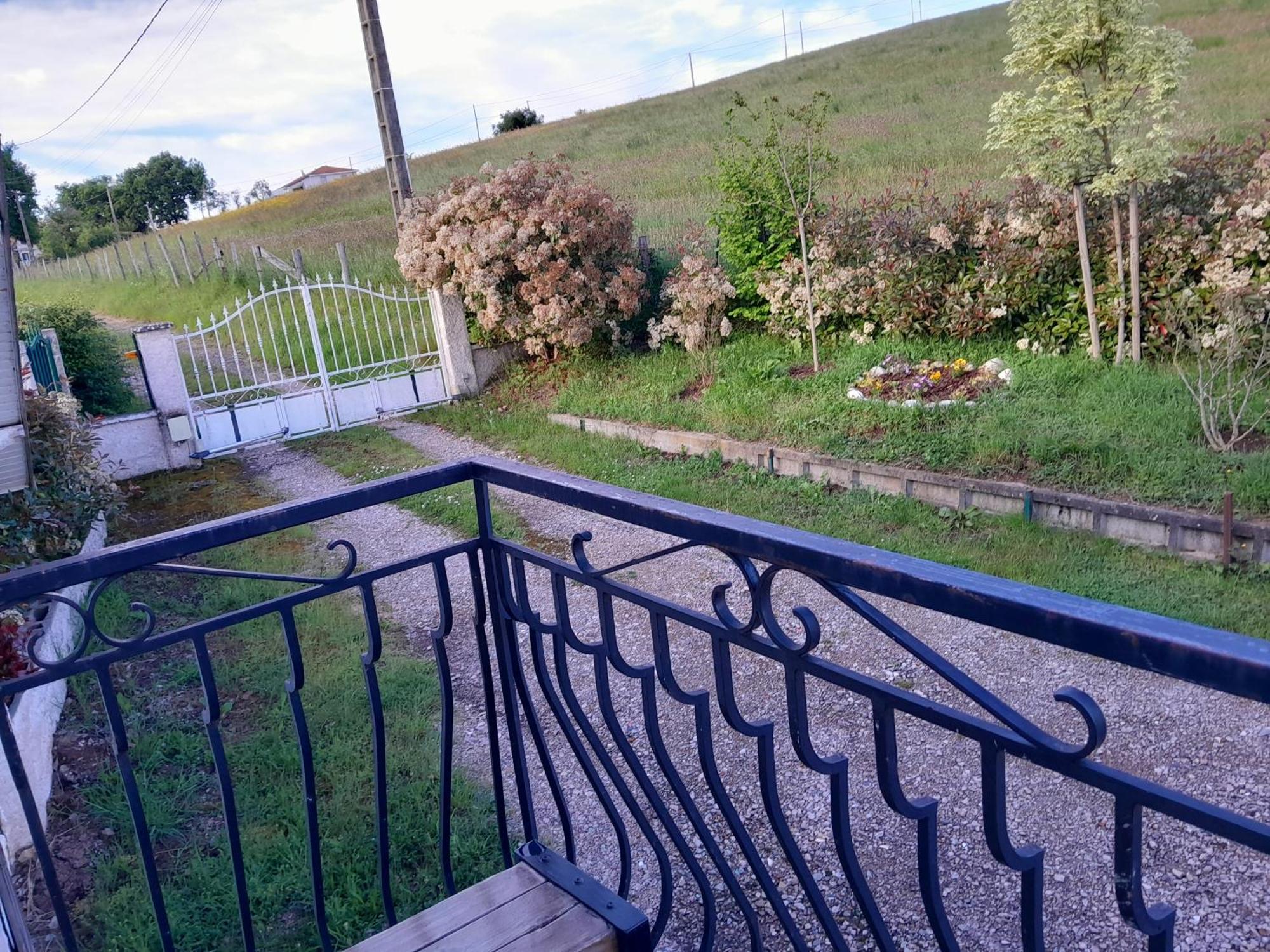 Jarnosse Chambres D Hotes Au P'Tit Bonheur Campagnard المظهر الخارجي الصورة
